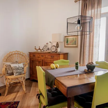 La Scala Apartment *